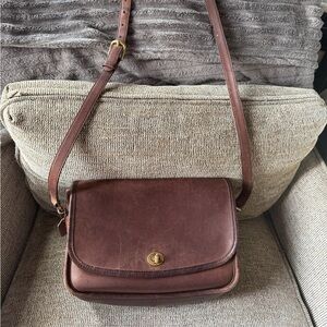 Vintage Coach mahogany city bag